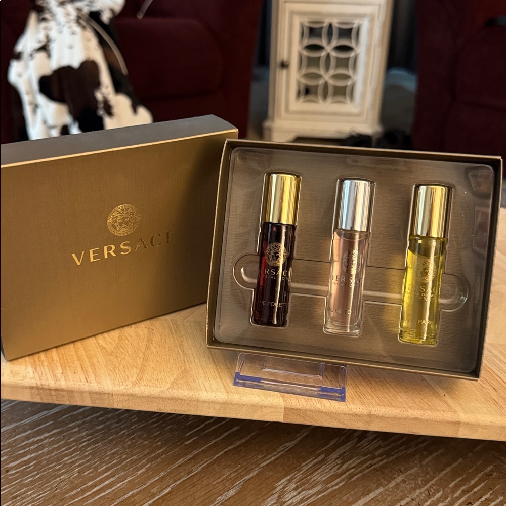 Versace Trio Perfume Collection—- comes with all 3